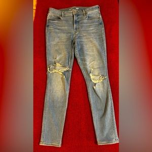 Women’s jeans
